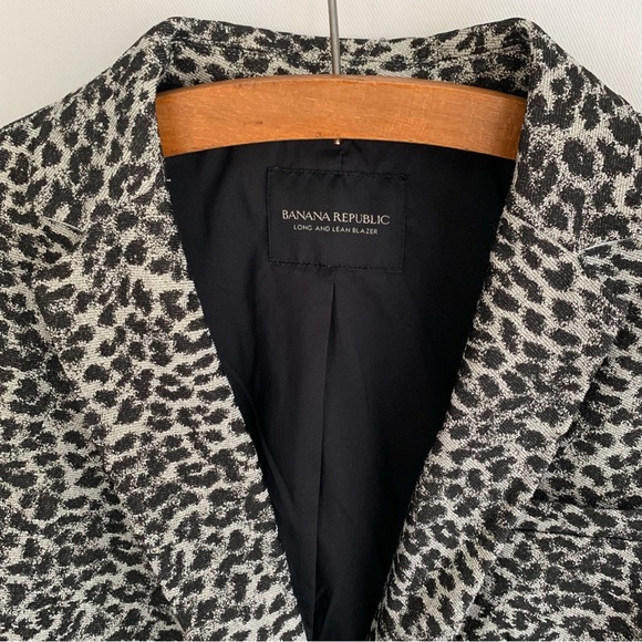 Banana Republic ~nwot ~Long and Lean Metallic Animal Print Blazer - Picture 4 of 14